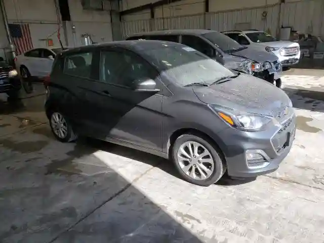 KL8CD6SA7LC459368 2020 CHEVROLET SPARK-3