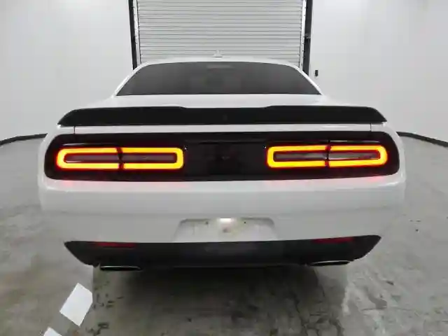 2C3CDZBT7NH242708 2022 DODGE CHALLENGER-5