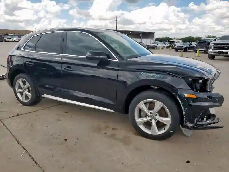 WA1BNAFY3L2055283 2020 AUDI Q5-3