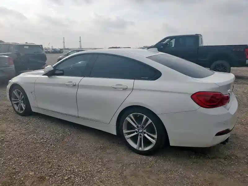 WBA4J1C58JBG80182 2018 BMW 4 SERIES-1