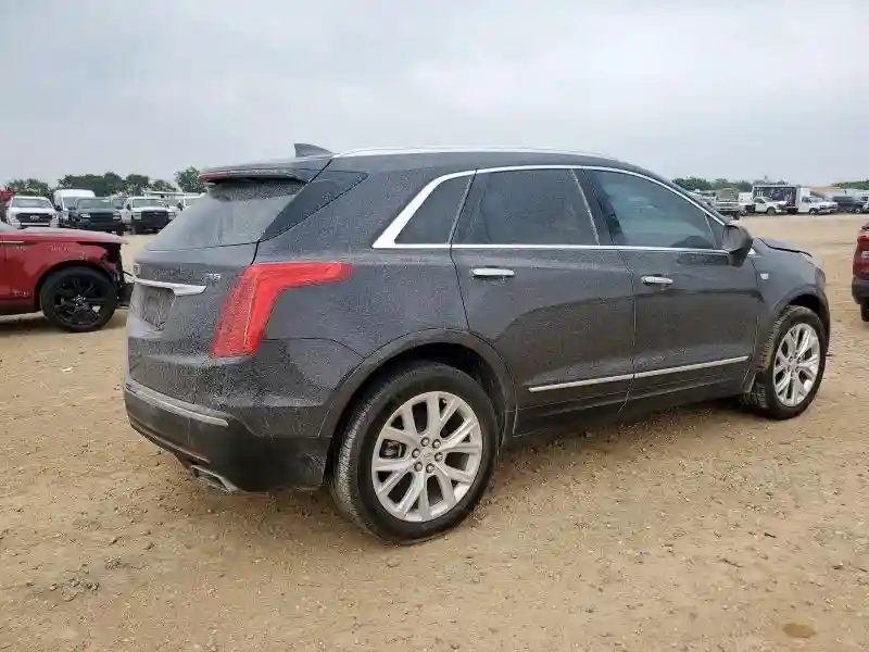 1GYKNCRS9JZ240171 2018 CADILLAC XT5-2
