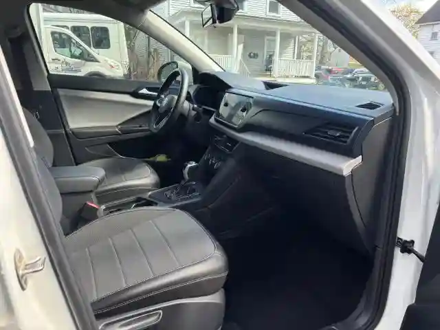 3VVSX7B21NM014507 2022 VOLKSWAGEN TAOS SE-4