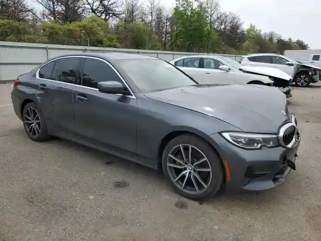 3MW5R7J02L8B19114 2020 BMW 3 SERIES-3