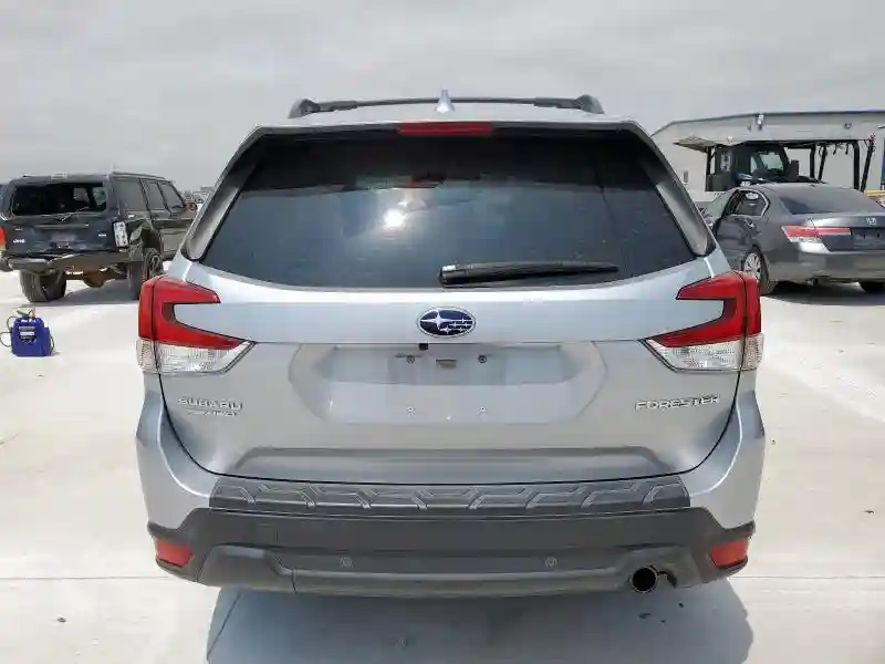JF2SKAUC1LH469568 2020 SUBARU FORESTER-5