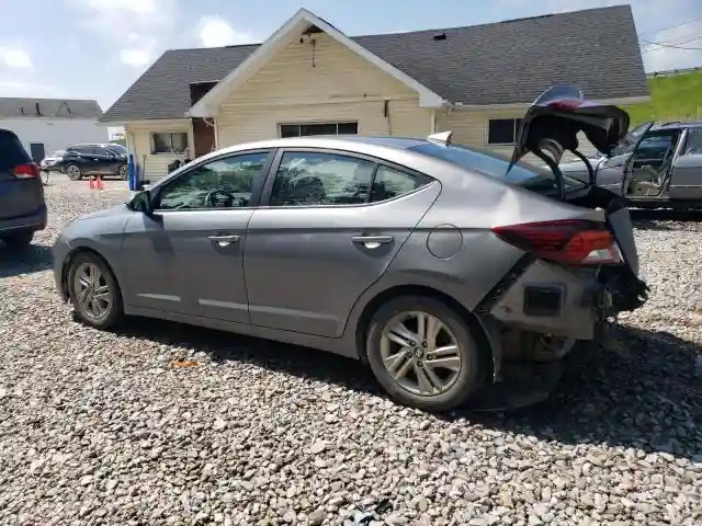 5NPD84LF1KH430773 2019 HYUNDAI ELANTRA-1