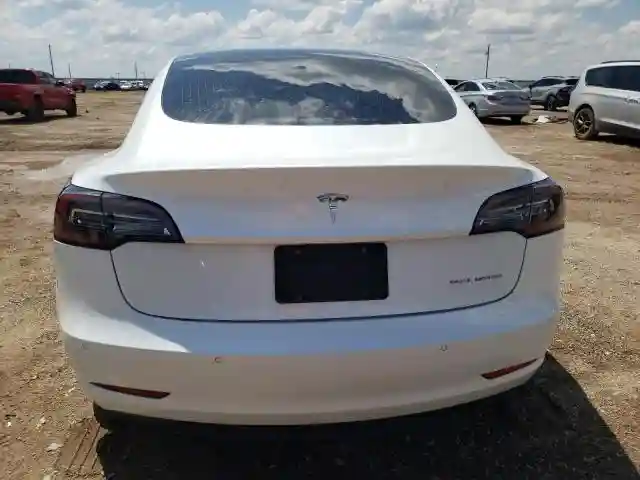5YJ3E1EB7LF622793 2020 TESLA MODEL 3-5