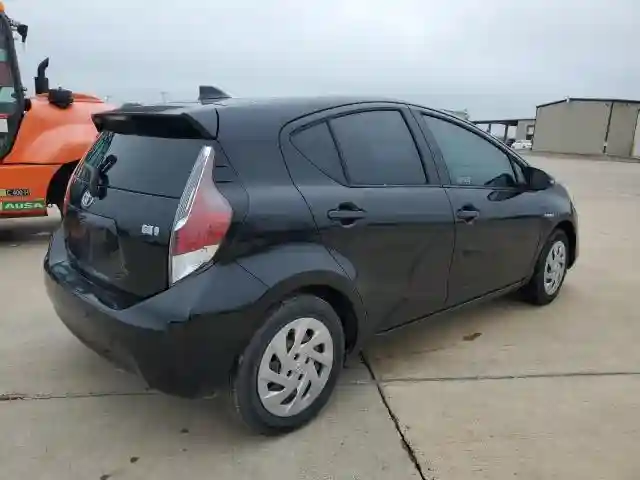 JTDKDTB39G1120258 2016 TOYOTA PRIUS-2