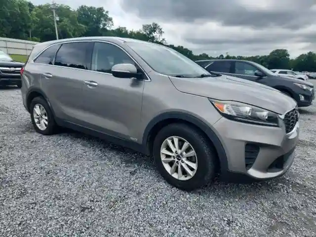 5XYPGDA55KG440823 2019 KIA SORENTO-3