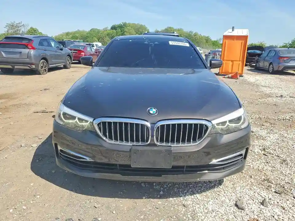 WBAJA7C59JWA71181 2018 BMW 5 SERIES-4