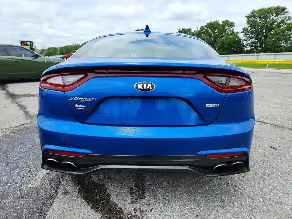 KNAE25LA3J6033085 2018 KIA STINGER-5