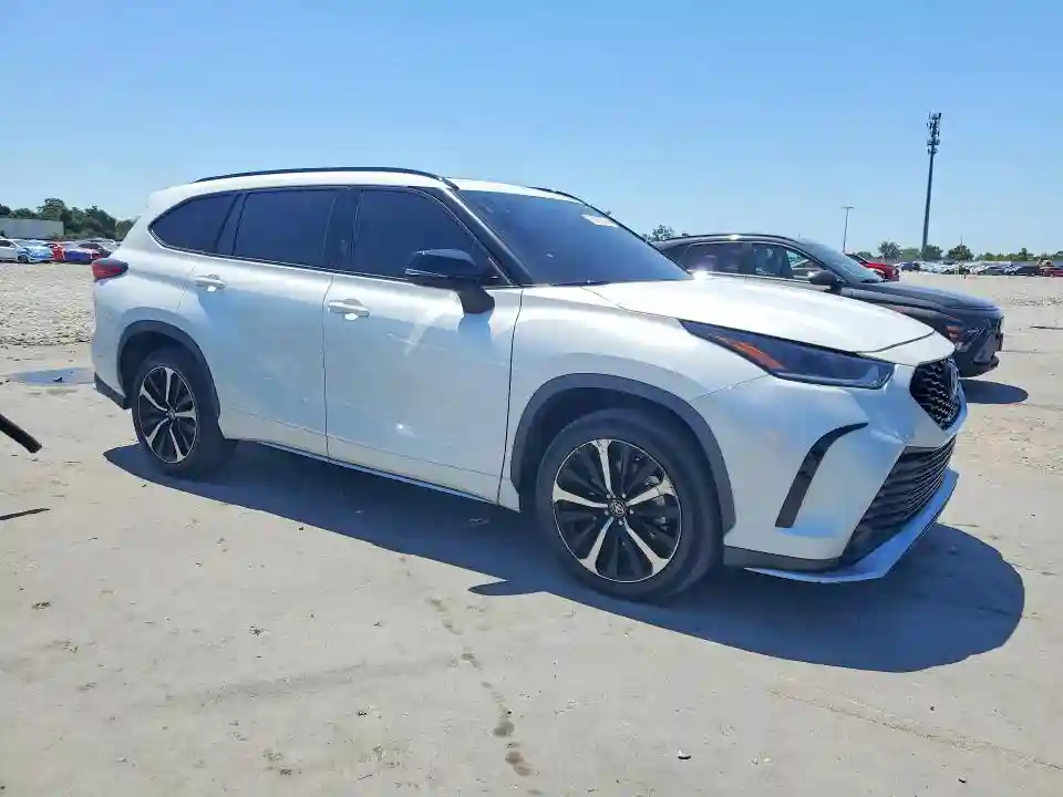 5TDLZRAH8NS132598 2022 TOYOTA HIGHLANDER-3