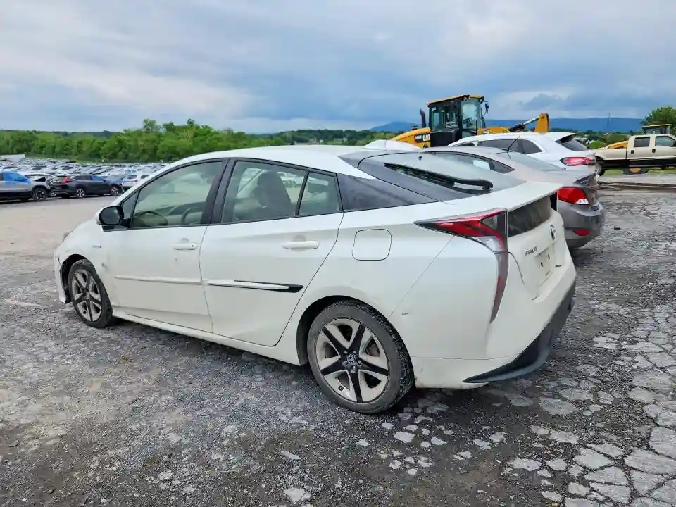 JTDKARFU2G3511187 2016 TOYOTA PRIUS-1