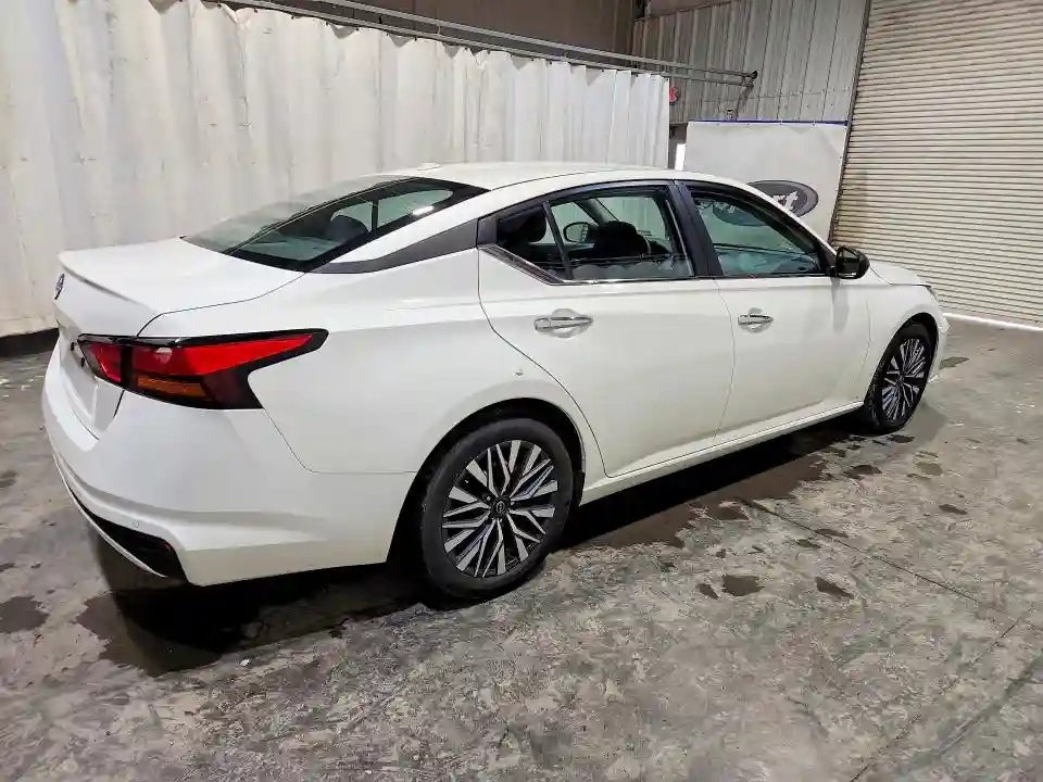 1N4BL4DV5SN370689 2025 NISSAN ALTIMA-2