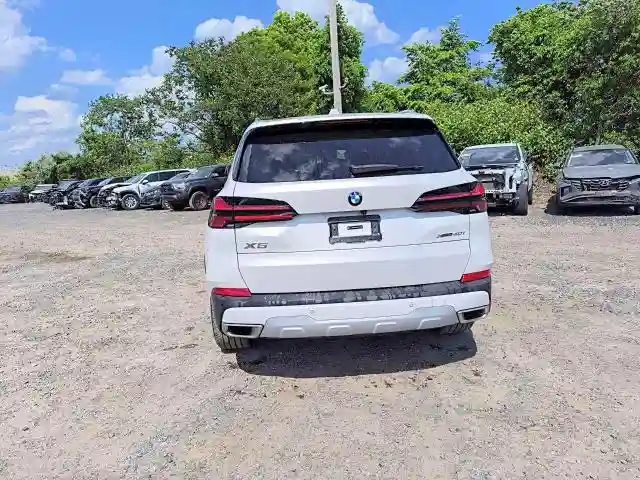 5UX23EU09T9299011 2026 BMW X5-5