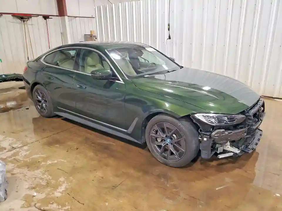 WBY43AW04RFT19111 2024 BMW I4-3