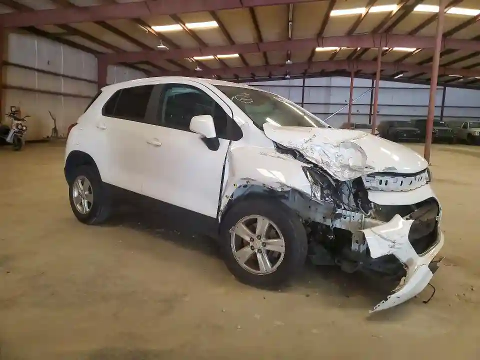 KL7CJNSB4MB351717 2021 CHEVROLET TRAX-3