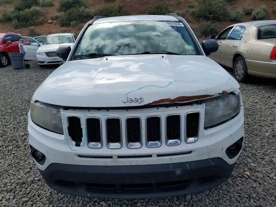 1C4NJCBB8GD506570 2016 JEEP COMPASS-4