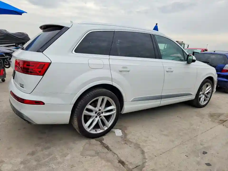 WA1VAAF78HD048017 2017 AUDI Q7-2