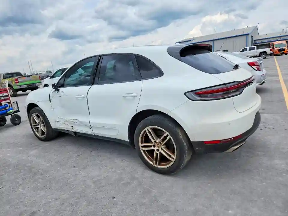 WP1AA2A52KLB04819 2019 PORSCHE MACAN-1