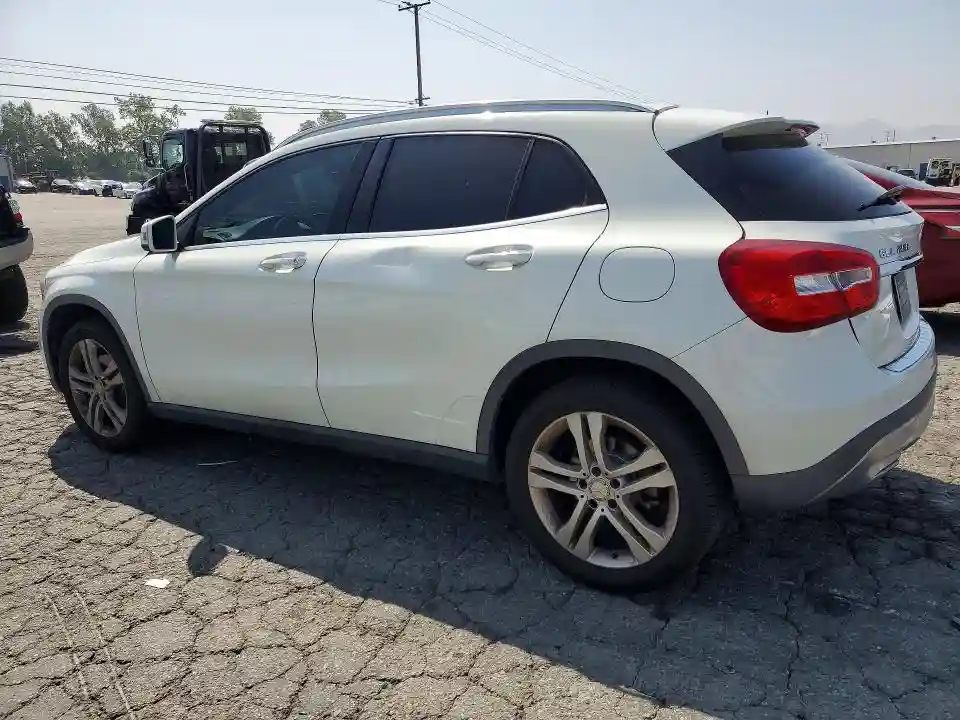 WDCTG4EB3HJ332931 2017 MERCEDES-BENZ GLA-CLASS-1