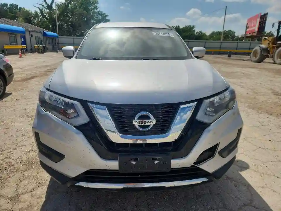 JN8AT2MVXHW255202 2017 NISSAN ROGUE-4