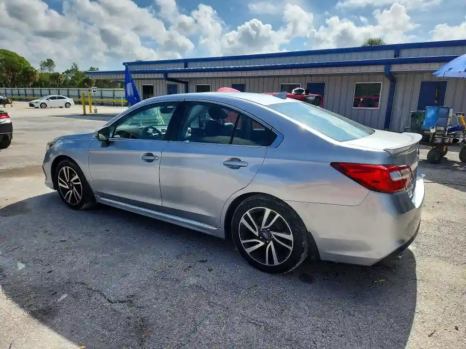 4S3BNAS64J3018812 2018 SUBARU LEGACY-1