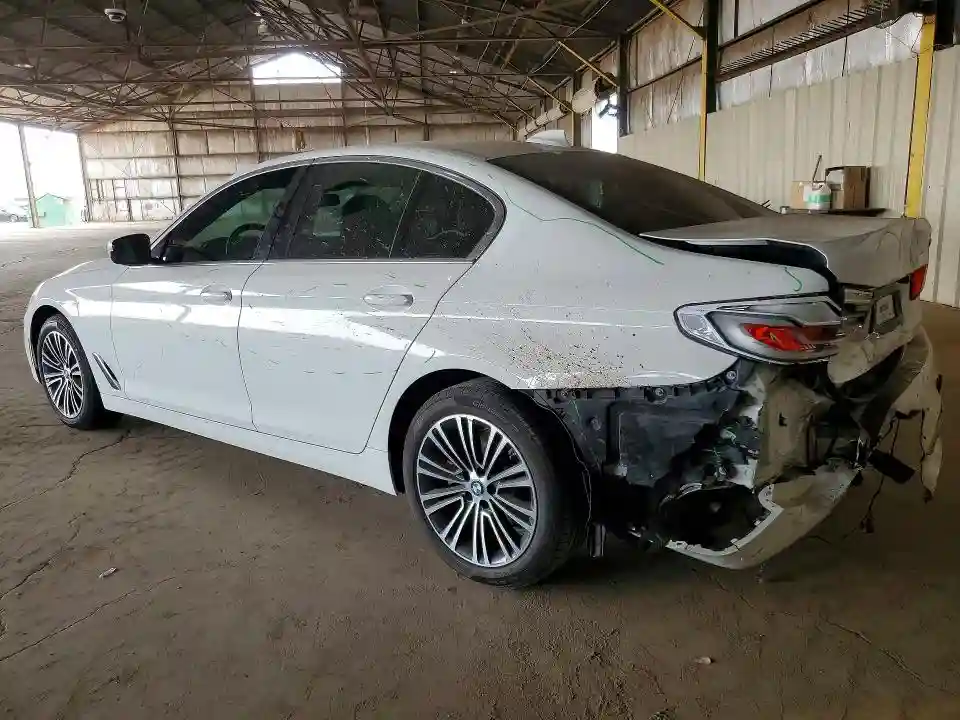 WBAJR3C06LWW70822 2020 BMW 5 SERIES-1