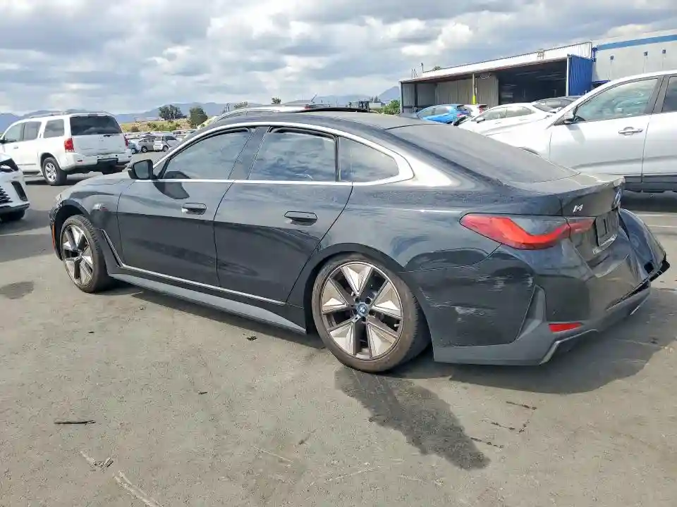 WBY43AW05RFS37324 2024 BMW I4 EDRIVE-1