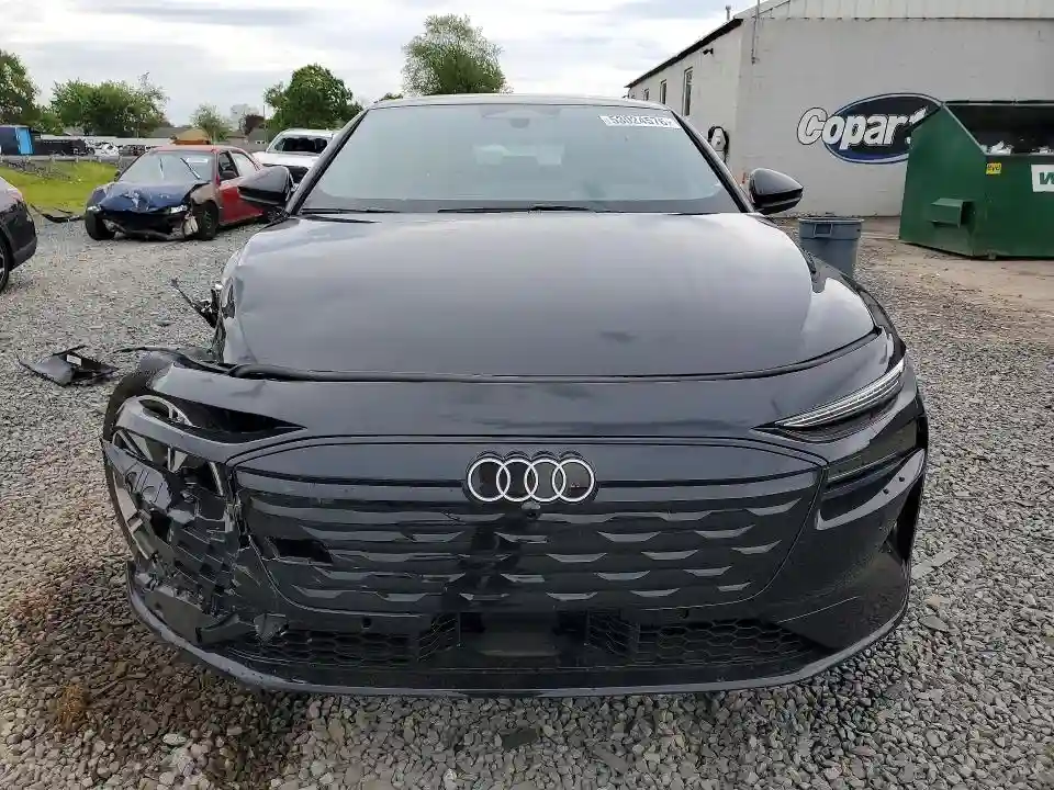 WAU3DAGHXSA027588 2025 AUDI A6 E-TRON-4