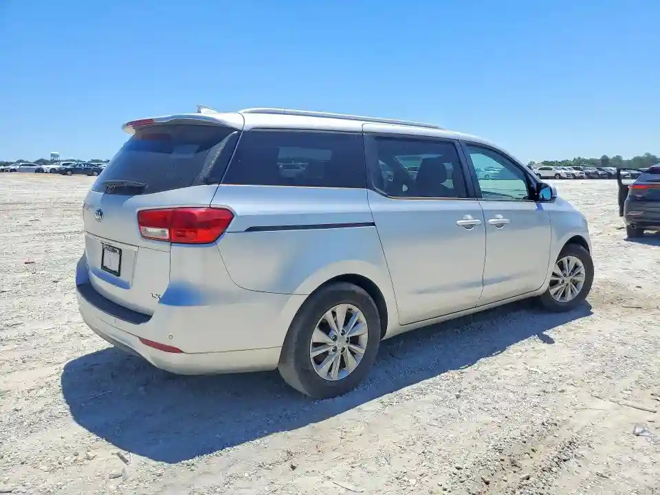 KNDMB5C18G6163208 2016 KIA SEDONA-2