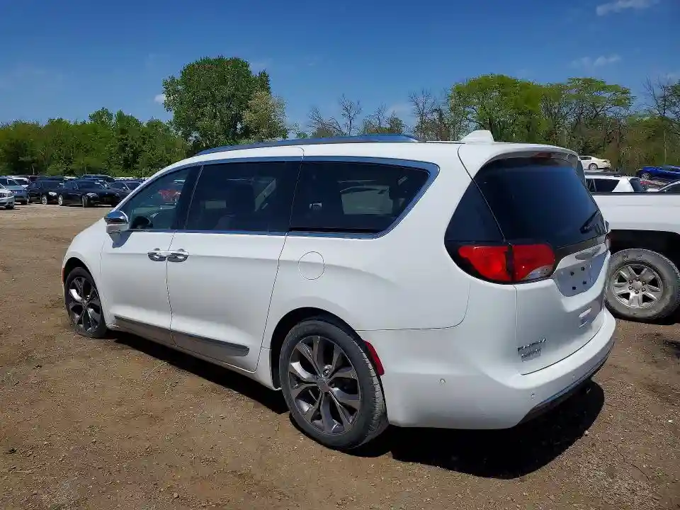 2C4RC1GG7HR735454 2017 CHRYSLER PACIFICA-1