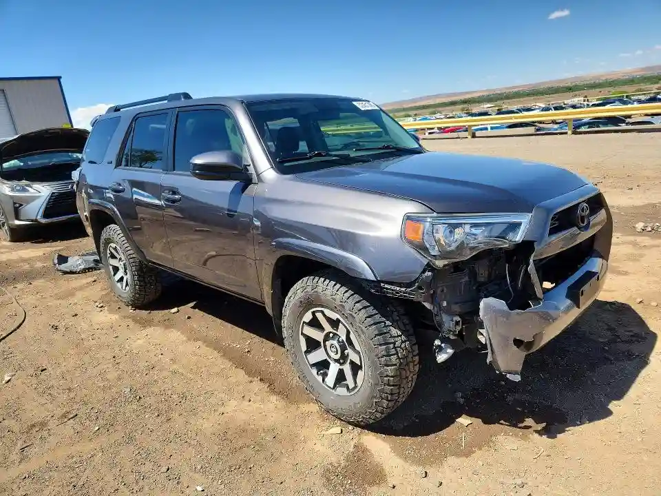 JTEBU5JR4K5620181 2019 TOYOTA 4RUNNER-3