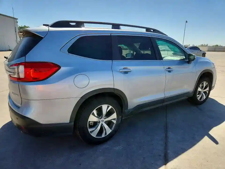 4S4WMACD1P3454944 2023 SUBARU ASCENT-2