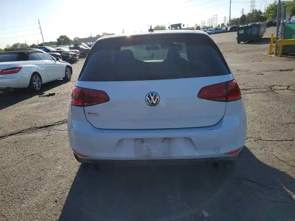 3VWTT7AU0GM002978 2016 VOLKSWAGEN GTI-5