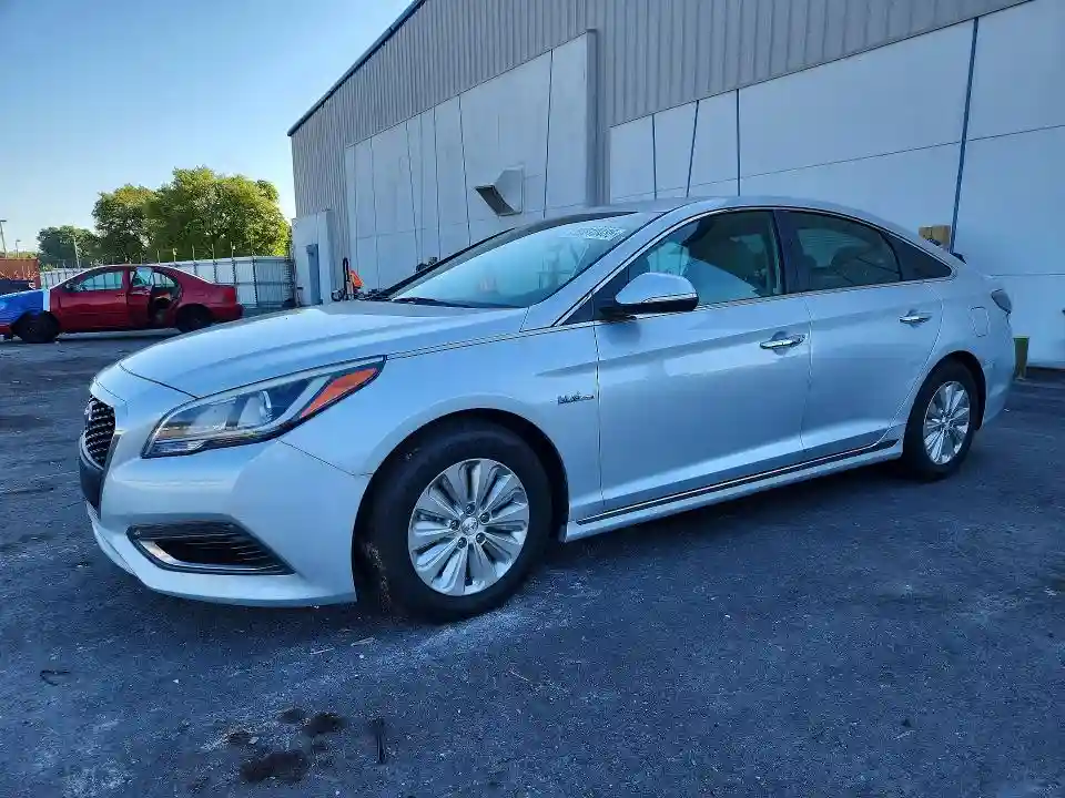 KMHE24L38HA064317 2017 HYUNDAI SONATA-0