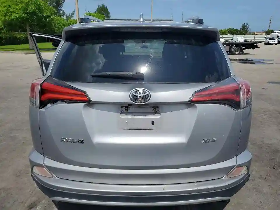 2T3WFREV1GW250175 2016 TOYOTA RAV4-5