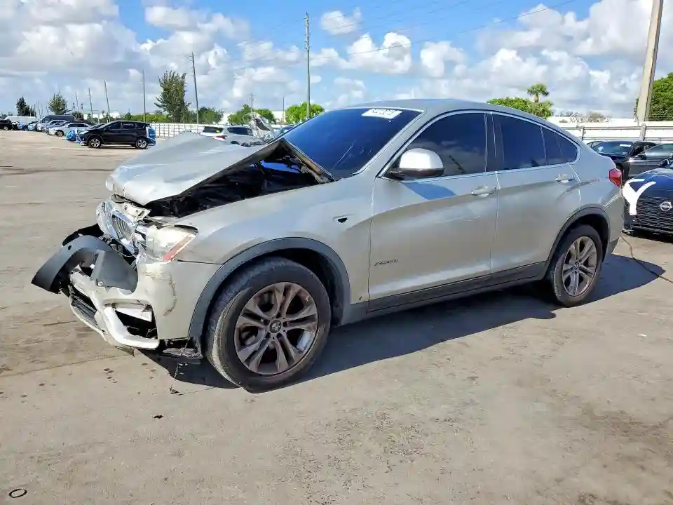 5UXXW3C38H0T79960 2017 BMW X4-0