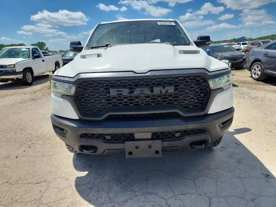 1C6SRFLP8SN594053 2025 RAM 1500-4