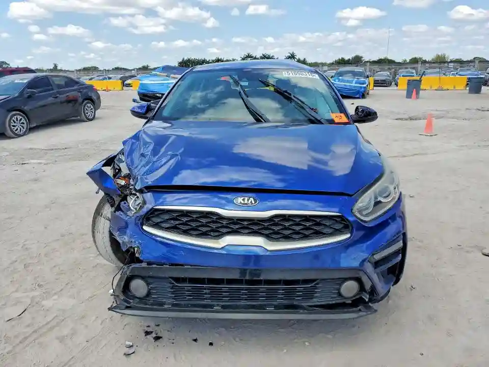 3KPF24AD3KE084211 2019 KIA FORTE LXS-4