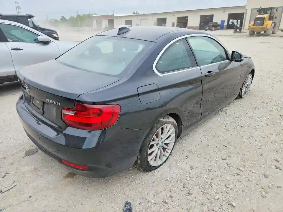 WBA1G9C51GV726651 2016 BMW 2 SERIES-2