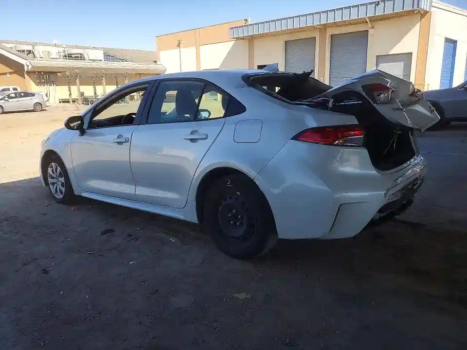 JTDBCMFE7PJ010586 2023 TOYOTA COROLLA-1
