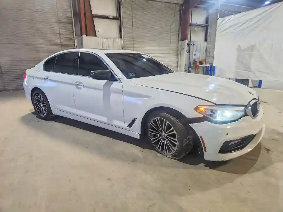 WBAJA7C55JWA74482 2018 BMW 5 SERIES-3