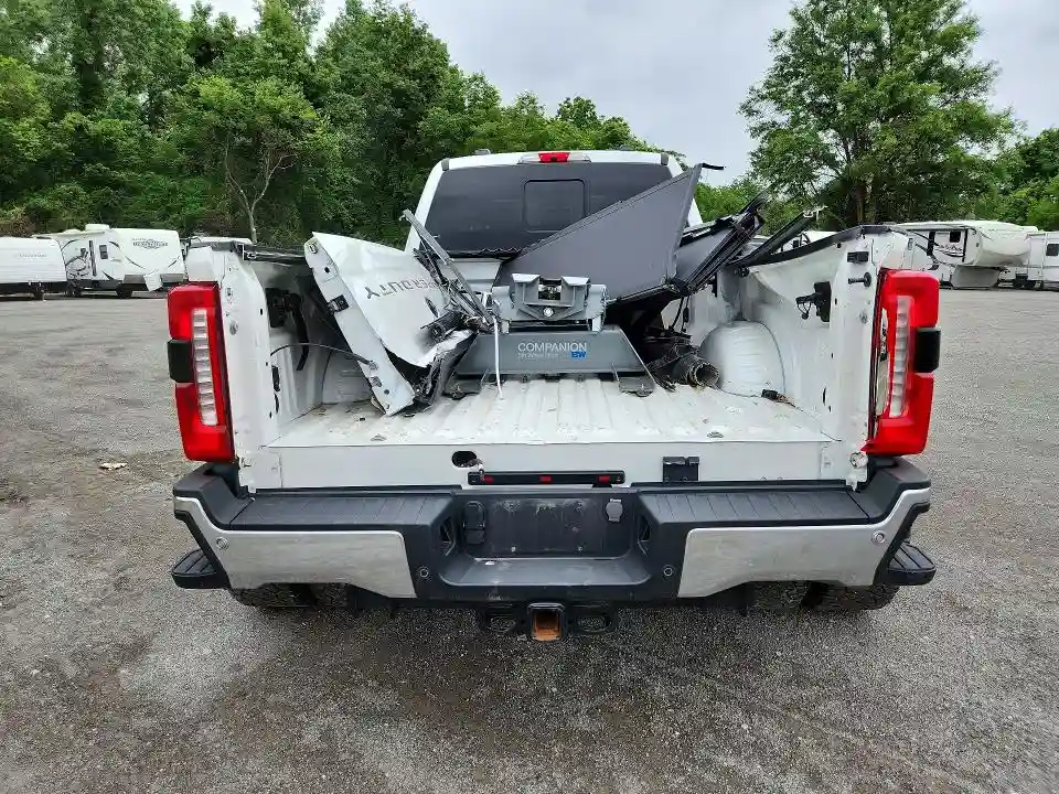 1FT8W3DMXPEC20694 2023 FORD F350-5