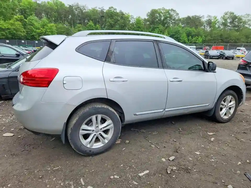 JN8AS5MV5FW768777 2015 NISSAN ROGUE-2