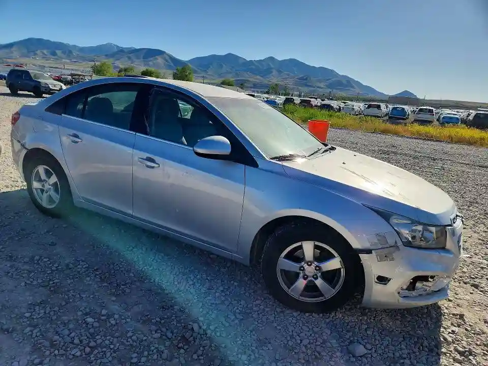 1G1PC5SB0F7242927 2015 CHEVROLET CRUZE-3