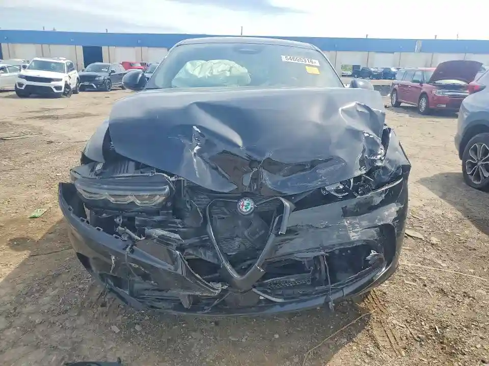 ZASPATAW0R3077418 2024 ALFA ROMEO ALL OTHER-4