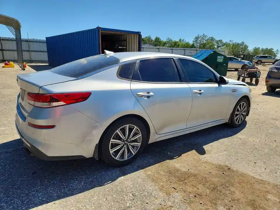 5XXGT4L39KG362719 2019 KIA OPTIMA-2