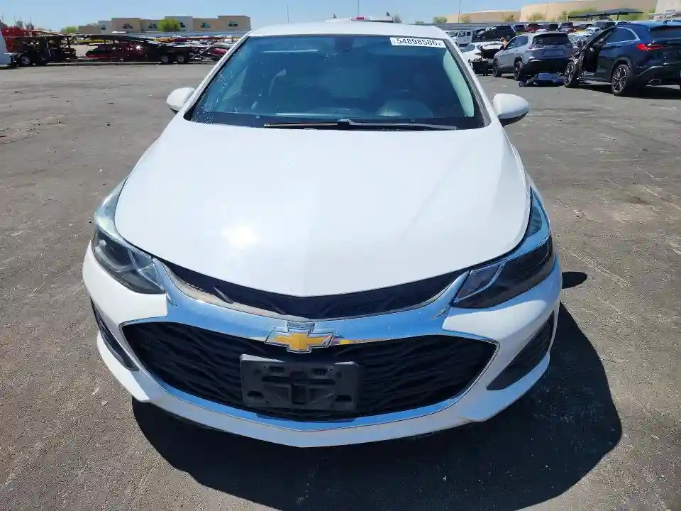1G1BE5SM9K7131115 2019 CHEVROLET CRUZE-4