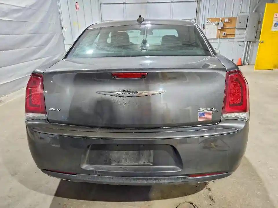 2C3CCAGG8HH597326 2017 CHRYSLER 300-5