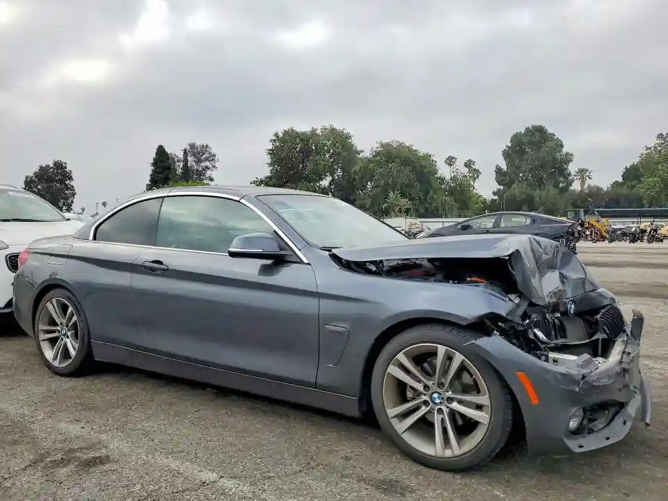 WBA4Z1C56JEC60735 2018 BMW 4 SERIES-3